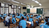 112下詩歌日讀詩